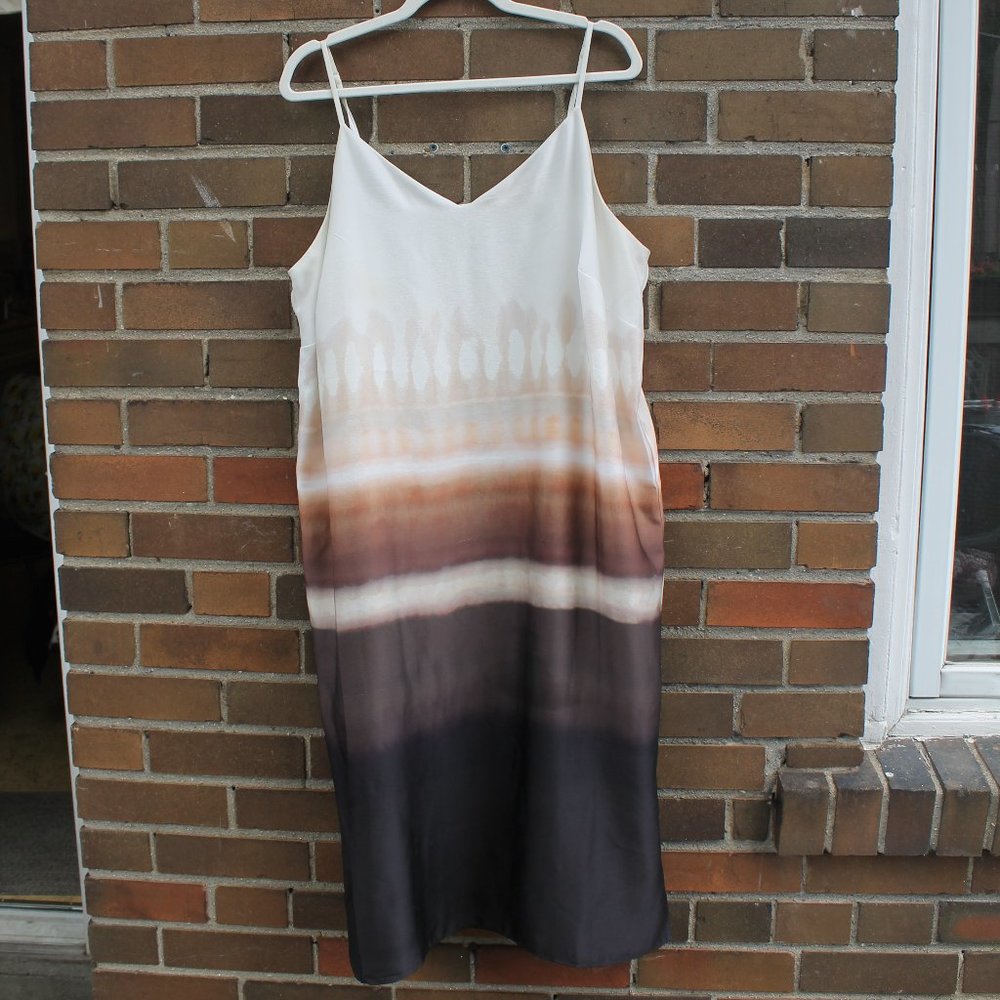 Elegant Ombre Spaghetti Strap Dress